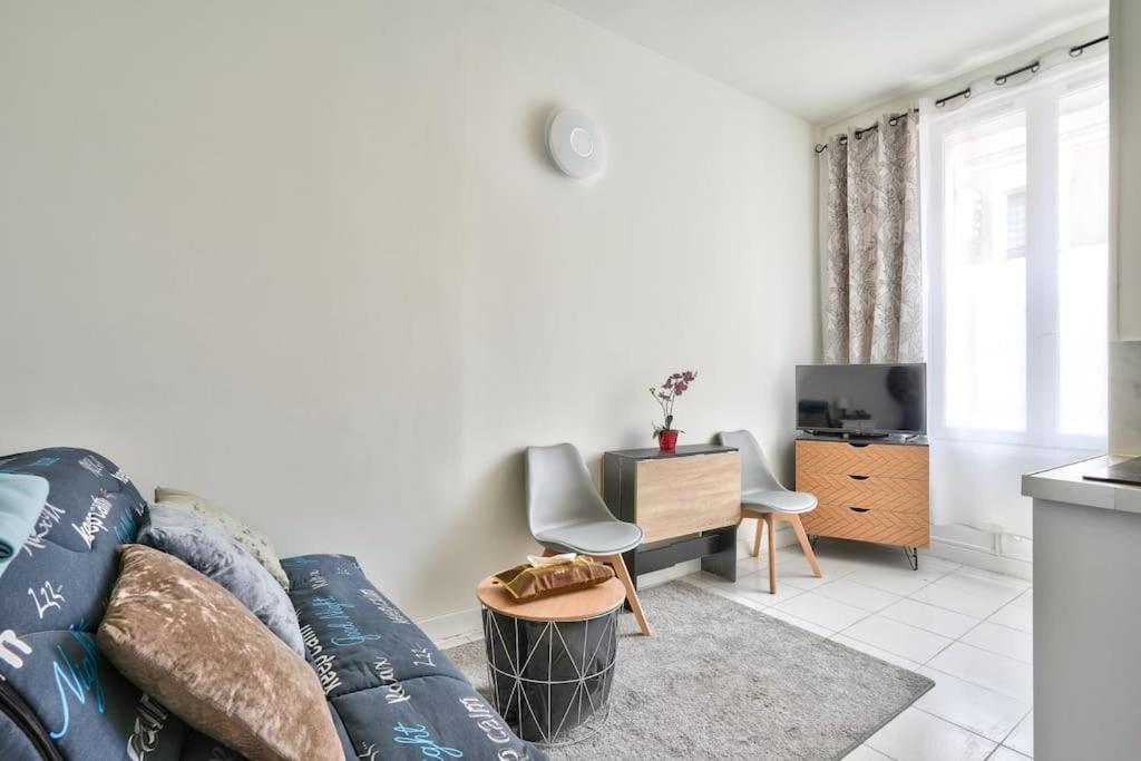 Magnificent Studio Near Paris Clichy Exterior foto